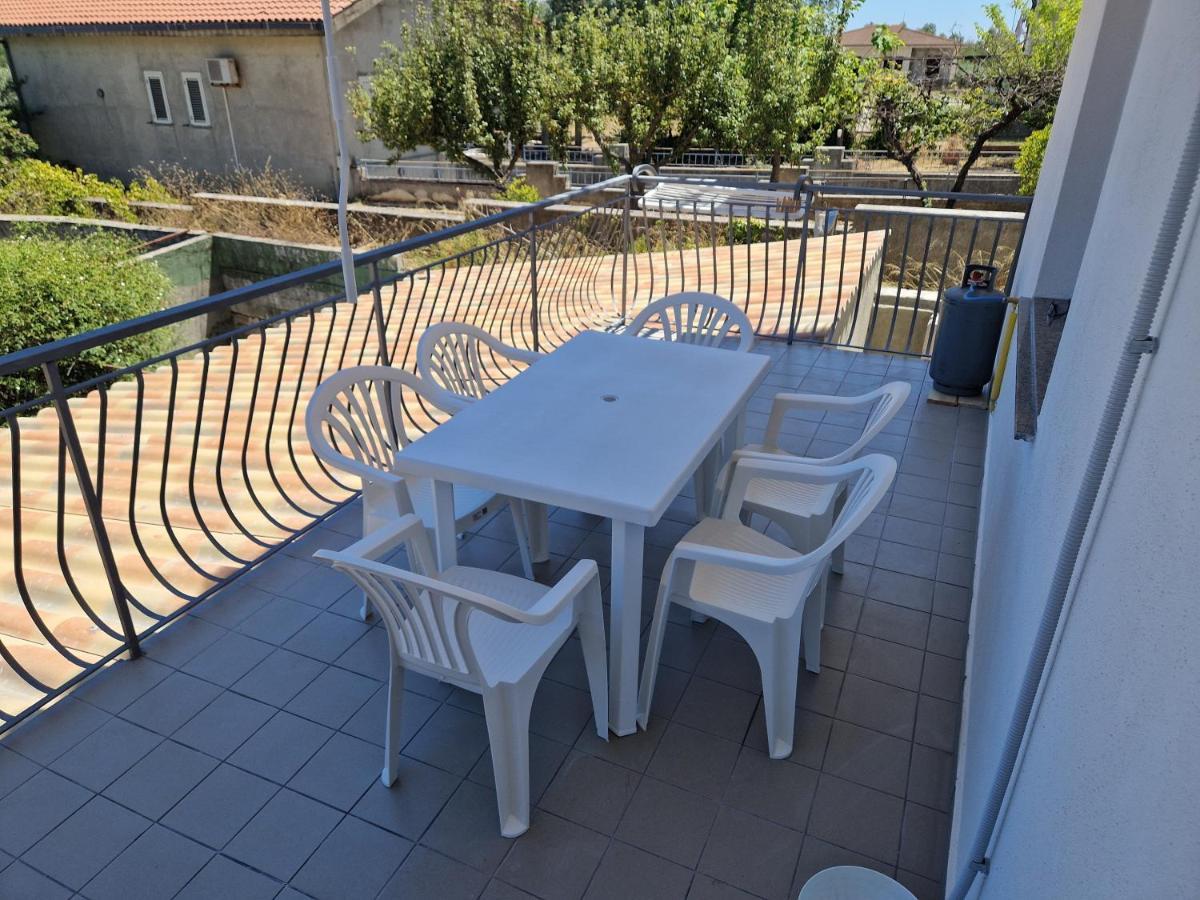 Nina'S House 2 A 300 Metri Dal Mare Διαμέρισμα Santa Caterina Dello Ionio Marina Εξωτερικό φωτογραφία